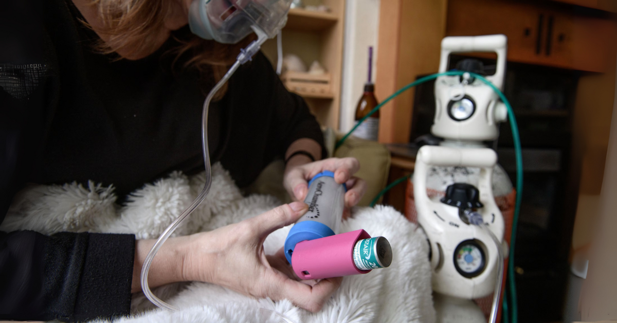 Woman dying of lung disease ’caused by mould’ urges action
